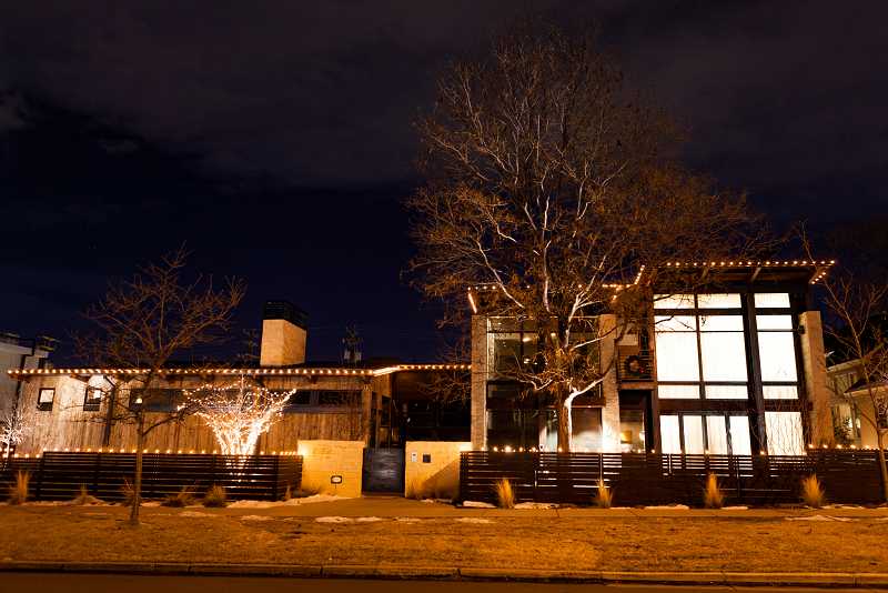 christmas-light-installation-denver